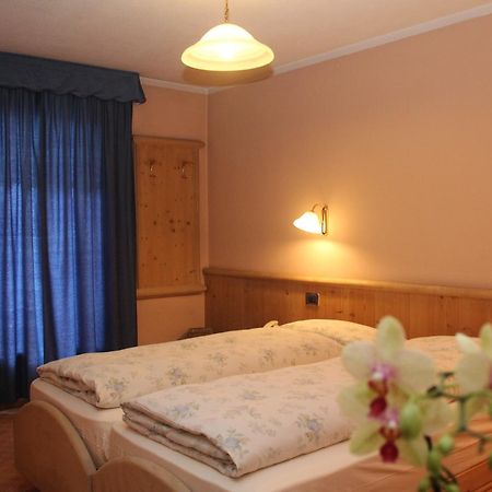 Albergo Caravasc 利维尼奥 外观 照片