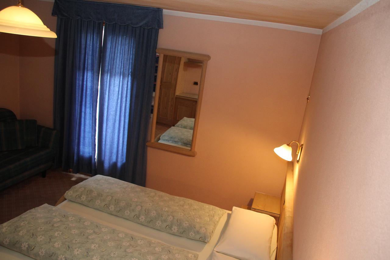 Albergo Caravasc 利维尼奥 外观 照片